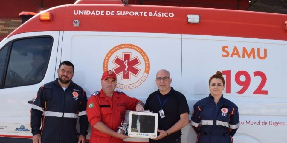 Samu de Tapes recebe novo equipamento para monitorar sinais vitais de pacientes