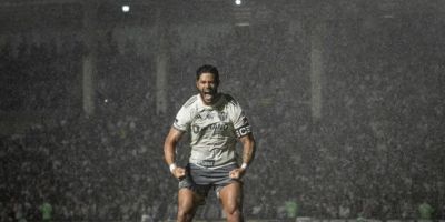 Hulk decide com golaço e Atlético-MG avança à final da Copa do Brasil