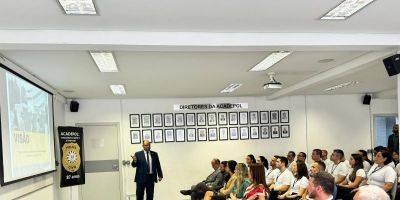 Chefe de Polícia do RS ministra aula de abertura do Curso de Formação para Delegados