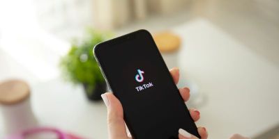 TikTok é processado por tratamento irregular de dados de crianças no Brasil