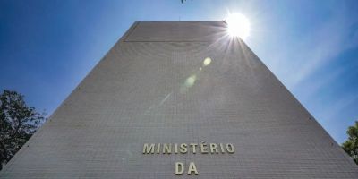 Pacote de corte de gastos será apresentado a ministérios nesta terça