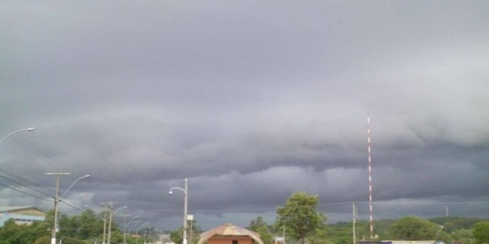 Novo alerta meteorológico prevê mais chuvas e temporais no estado para este sábado