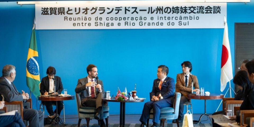 Eduardo leite realiza reunião com governador Taizo Mikazuki, em Shiga no Japão