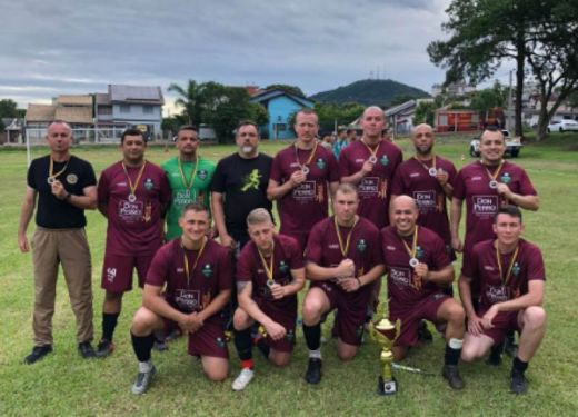 Equipe do 30º BPM participa de torneio de futebol em Montenegro