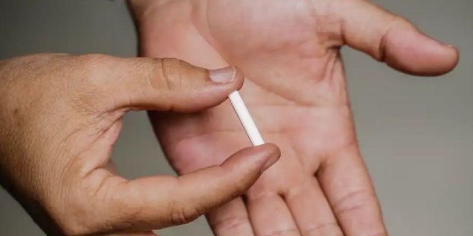 Anvisa atualiza regras sobre implantes hormonais no Brasil