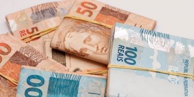 Primeira parcela do décimo terceiro deve ser paga até esta sexta