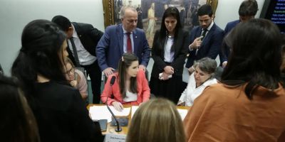 CCJ: PEC que proíbe aborto legal pode ser votada nesta terça na Câmara