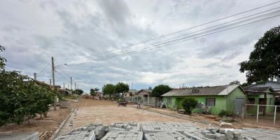Obra de calçamento é iniciada no bairro Viégas em Camaquã