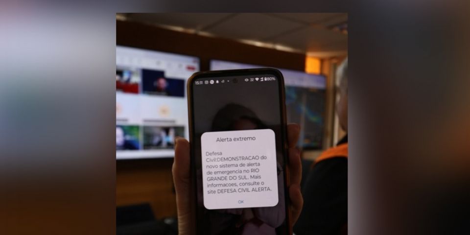 Defesa Civil do RS realiza demonstração de nova ferramenta de alerta