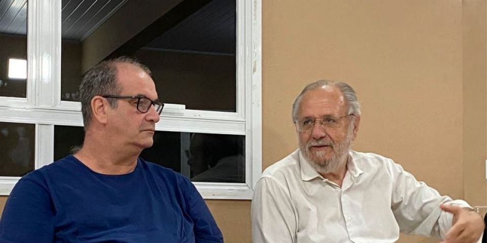 Miguel Rossetto reúne-se com militantes da esquerda em Camaquã