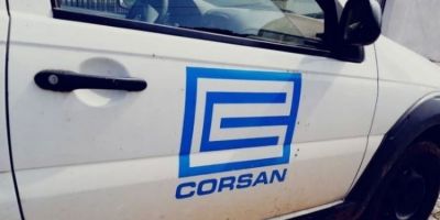 Gerador é instalado para restabelecer abastecimento de água que foi afetado por falta de energia em Arambaré