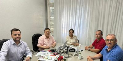 Prefeitura de Camaquã firma acordo para levar rede trifásica à Escola Érico Veríssimo