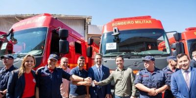 Eduardo Leite participa de formatura de sargentos e entrega de novas viaturas para os bombeiros militares