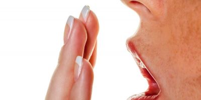 Halitose: causas, tratamento e prevenção