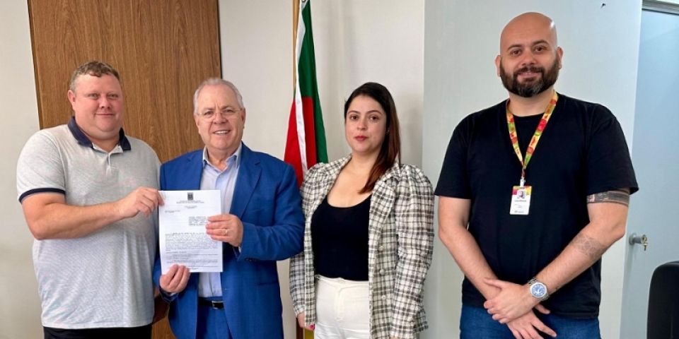 Estado firma convênios da Consulta Popular com 12 municípios