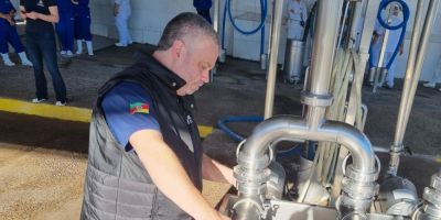 Operação Leite Compensado 13 - “O alquimista”: MPRS identifica produção em Taquara com soda cáustica e até pelos