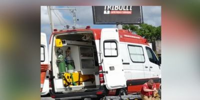 Colisão entre moto e carro deixa ferido em Tapes