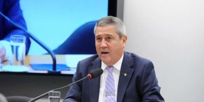 Alexandre de Moraes mantém prisão do general Braga Netto