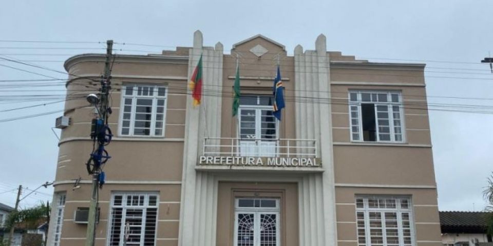 Prefeitura de Tapes adota turno único no centro administrativo