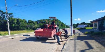 Prefeitura realiza manutenções em vias do bairro Pontal, em Tapes