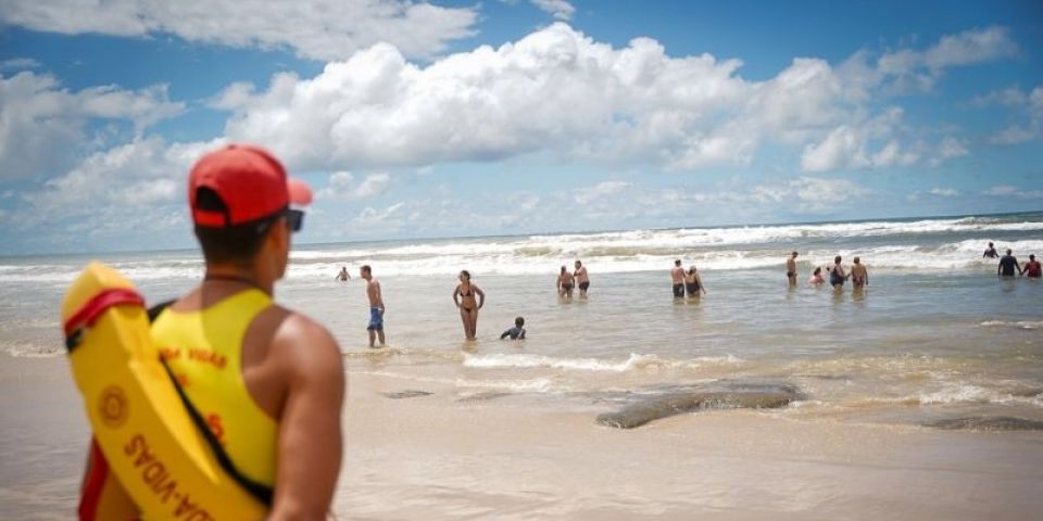 Operação Verão Total registra 225 salvamentos e mais de 121,6 mil ações de prevenção em 16 dias no RS
