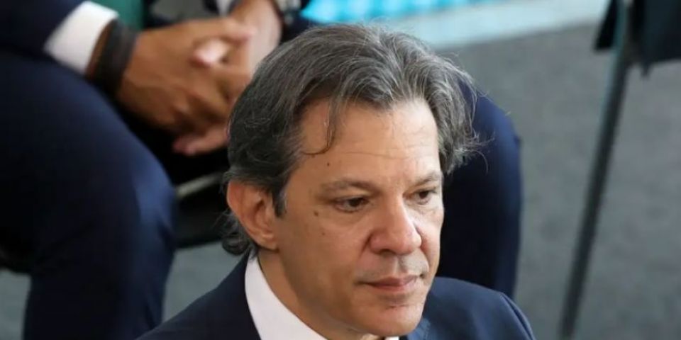 Haddad desmente imposto sobre pets e Pix após vídeo falso feito com IA