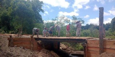Prefeitura de Camaquã conclui obras de duas pontes no interior