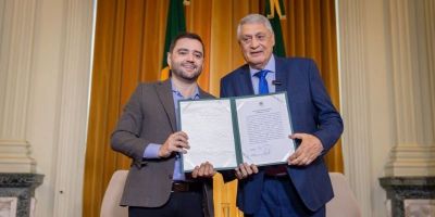 Adolfo Brito assume como governador do Estado do RS em exercício