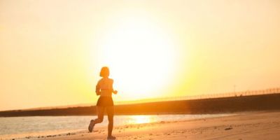 Prefeitura de Barra do Ribeiro organiza Ginástica na Praia gratuita para mulheres