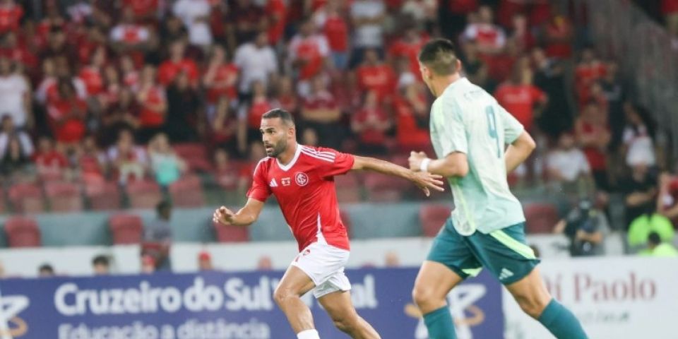 Inter perde para a seleção do México por 2 a 0 no Beira-Rio