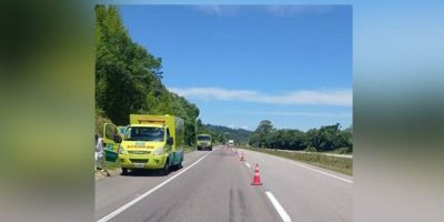 Colisão entre caminhões deixa dois feridos na BR-116 em São Lourenço do Sul