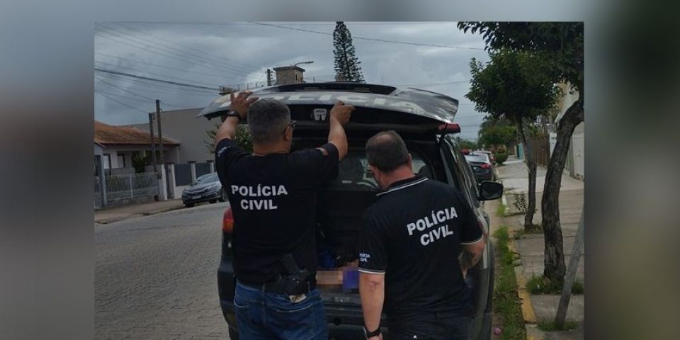 Dois jovens são presos por tráfico de drogas em São Lourenço do Sul