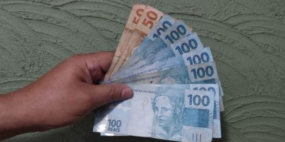 Prefeitura de Camaquã antecipa pagamento do salário dos servidores municipais