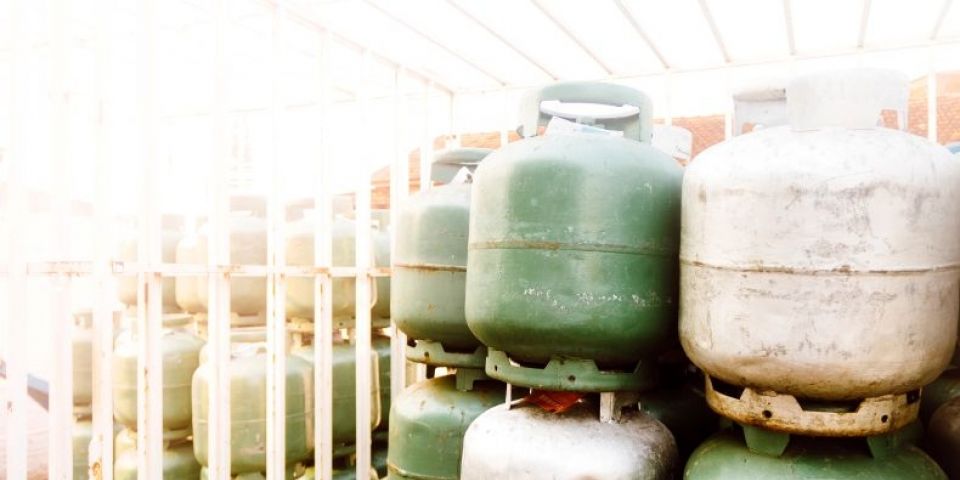 Gás de cozinha fica mais barato a partir deste sábado (1°)
