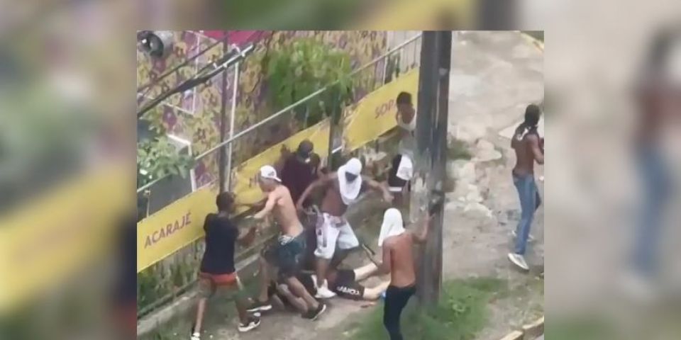 Quatro pessoas seguem internadas após brigas de torcidas no Recife
