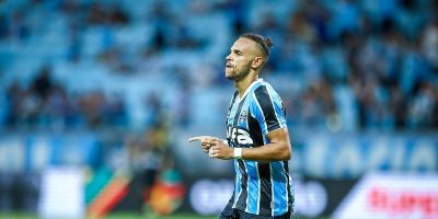 Com destaque para Braithwaite e Pavón, Grêmio goleia Pelotas por 5 a 0 pelo Gauchão