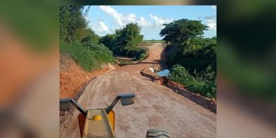 Prefeitura de Camaquã conclui obra de passagem provisória no Banhado do Colégio