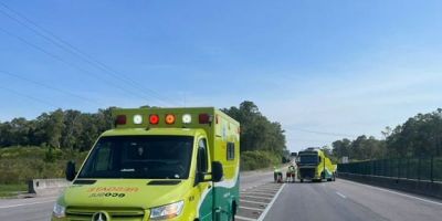 Tráfego de veículos é desviado na BR-116 após desmoronamento no km 521, em Pelotas
