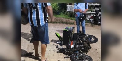 Homem morre após grave acidente entre moto e caminhão em Camaquã