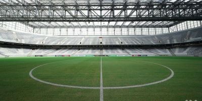 Sintético ou natural: o que está em debate em relação aos tipos de gramado utilizados no futebol?