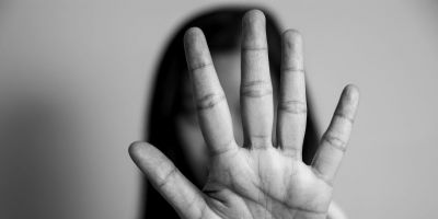 Estudo aponta queda na taxa de feminicídios no RS em 2024