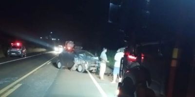 Homem morre em colisão frontal entre HB20 e Corsa no RS