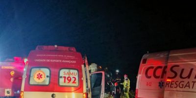 Camaquense de 25 anos fica ferido após tombamento de carreta na BR-386