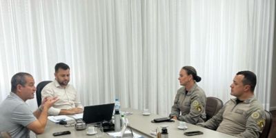 Major Pâmela, nova comandante do 30º BPM, visita o executivo camaquense
