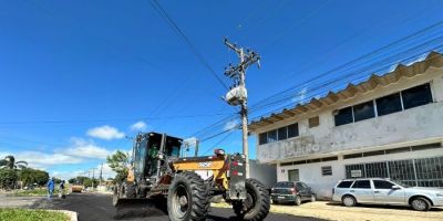 Camaquã: obras de pavimentação asfáltica são retomadas na Rua João Meireles