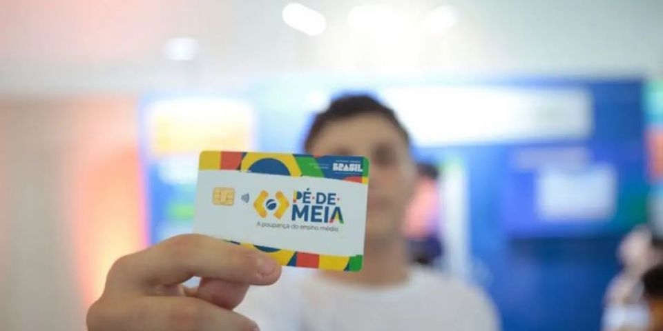Pé-de-Meia: nascidos em setembro e outubro recebem hoje incentivo
