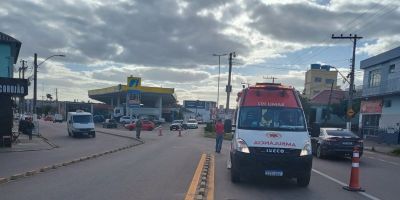 Colisão entre carro e moto deixa homem ferido em Camaquã