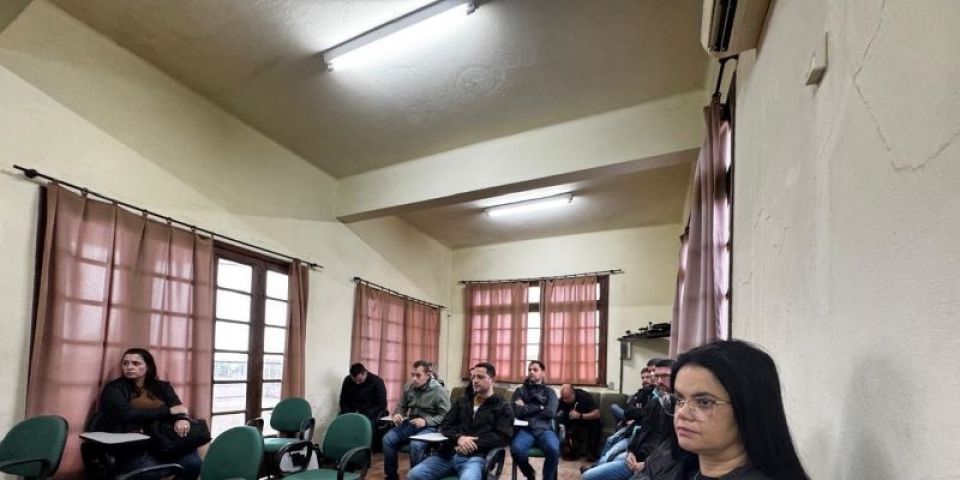 Policiais da Decrab participam de curso de operador de drone voltado para o combate de crimes rurais