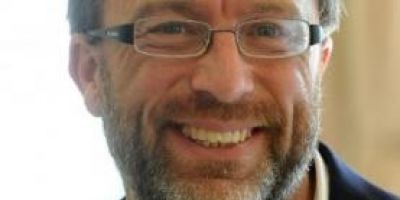 Ferramenta Wikipédia não deve ser vista como fonte primária, defende criador