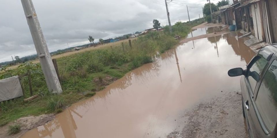 VÍDEO: moradores reclamam de constantes alagamentos na Estrada do Banhado do Meio, em Camaquã